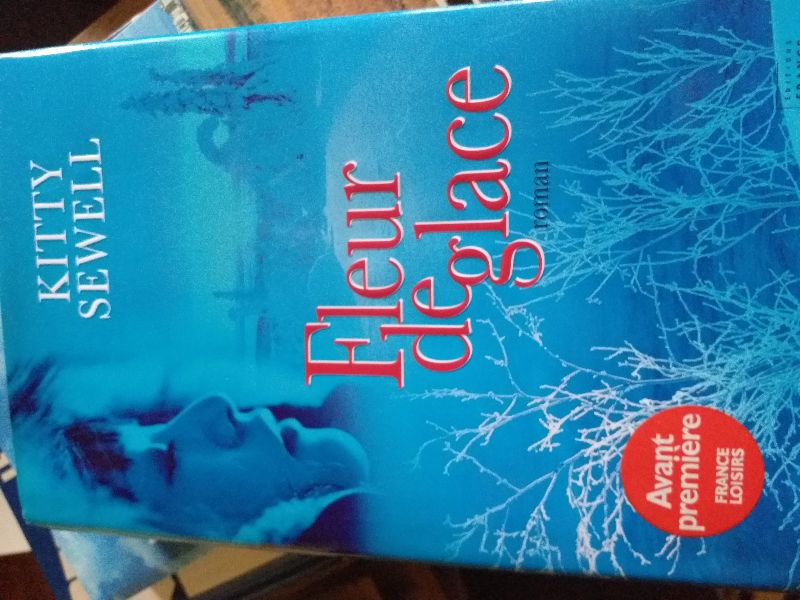 Fleur de glace | Kitty Sewell
