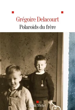 Polaroids du frère : roman-photo | Grégoire Delacourt