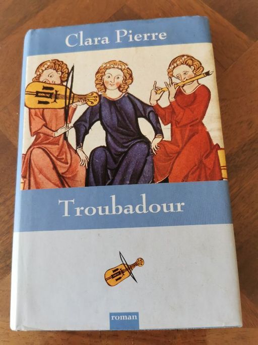 Troubadour | Clara Pierre
