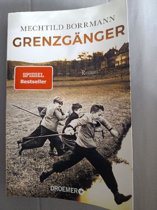 Grenzgänger | Mechtild Borrman