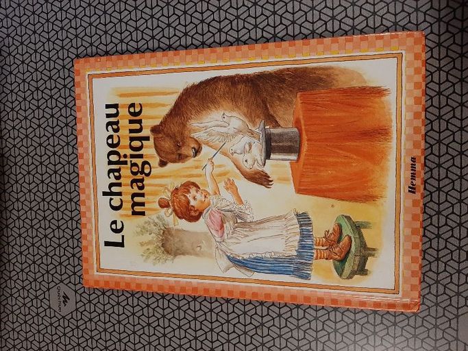 Le chapeau magique | Marie-Claire Suigne,José Luis Macias Sampedro
