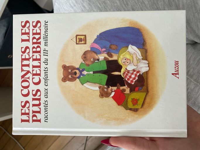 Les contes les plus célèbres racontés aux enfants du IIIe millénaire | Auzou