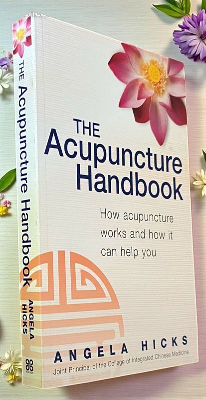 The acupuncture Handbook  | Angela Hicks