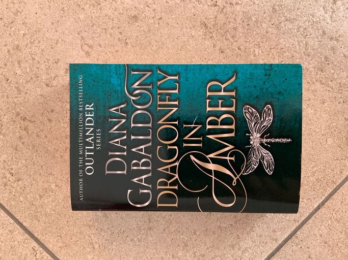 Dragonfly in amber | Diana Gabaldon