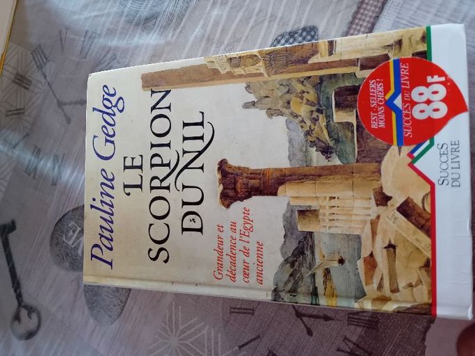 Le scorpion du nil | Pauline gedge