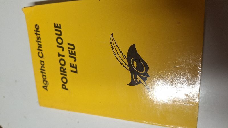 Poirot joue le jeu | Agatha Christie