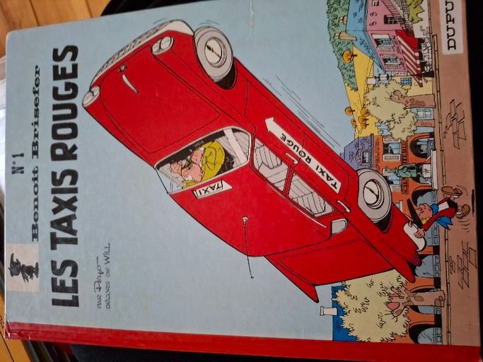 Les taxis rouges Benoît brisefer | Peyo