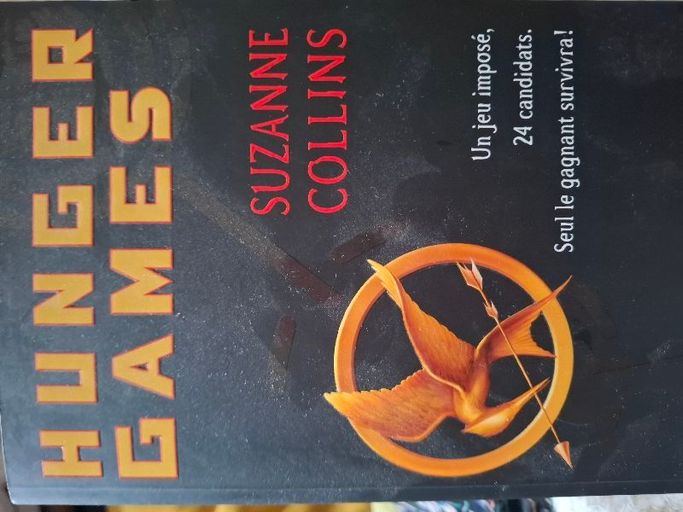 Hunger games | Suzanne collins