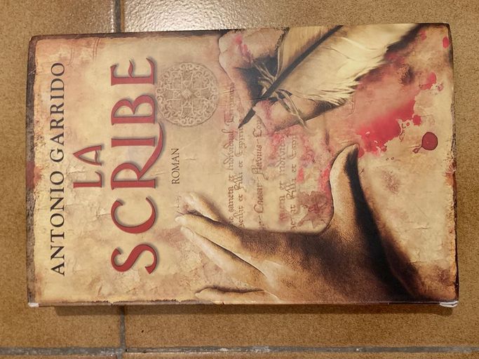 La scribe | Antonio Garrido