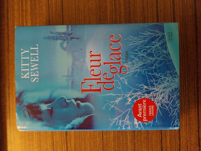 Fleur de glace | Kitty SEWELL