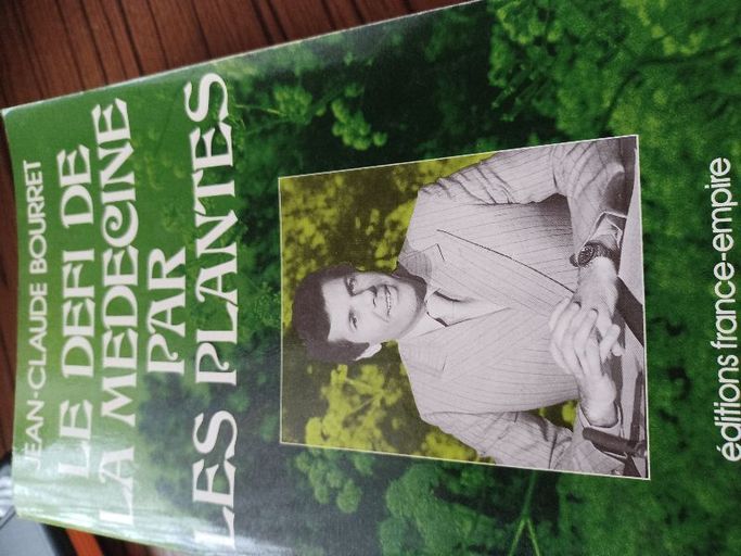 Le defi de la médecine par les plantes | Jean Claude bourret