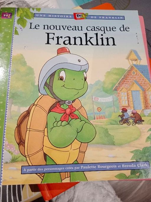 Le nouveau casque de Franklin | Paulette Bourgeois et Brenda Clark