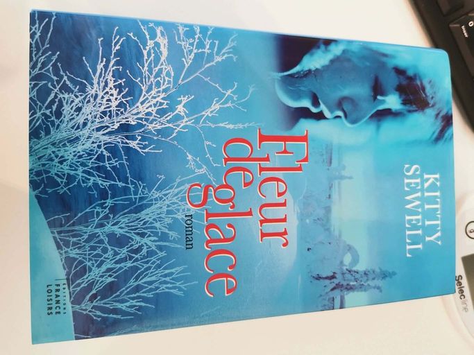 Fleur de glace | Kitty Sewell