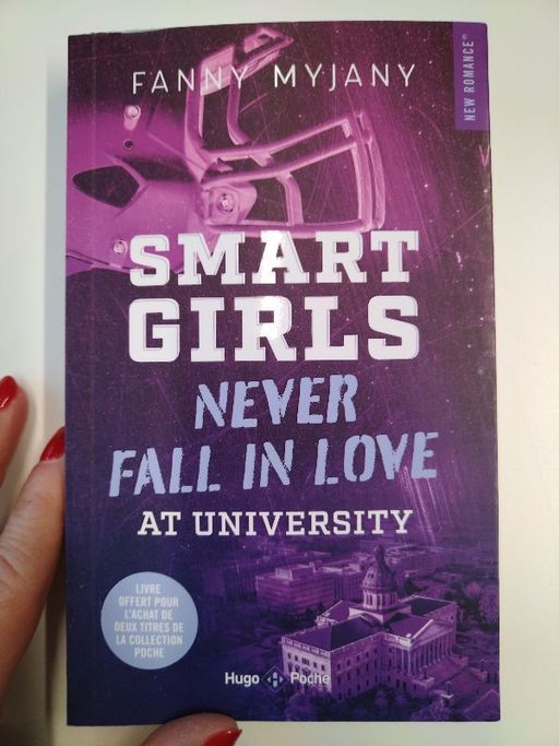 Smart girls never fall in love at University | Fanny Myjany
