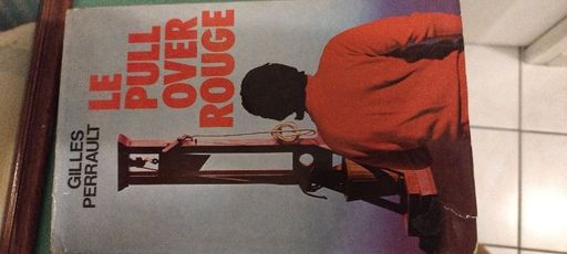 Le pull over rouge | Gilles Perrault