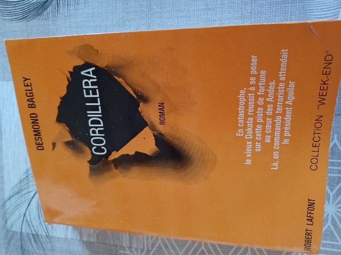 Cordillera | Desmond bagley