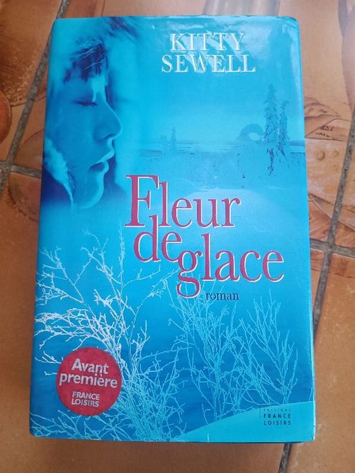 Fleur de glace | Kitty sewell