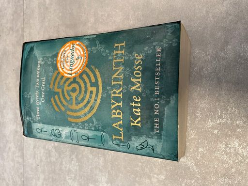 Labyrinth | Kate Mosse