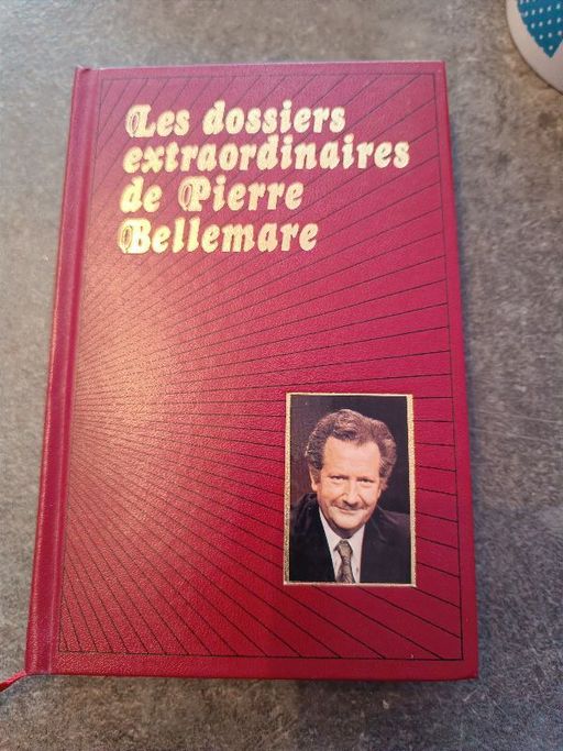 Les dossiers extraordinaires de Pierre Bellemare | Jacques Antoine