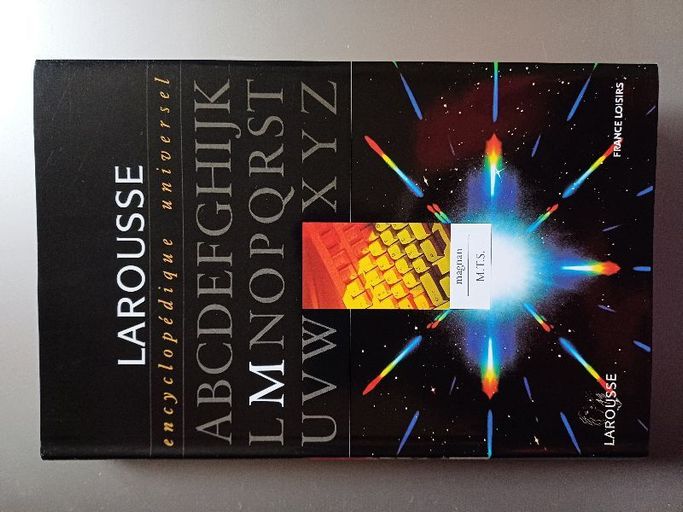 Larousse encyclopédique universel volume 10 | Larousse