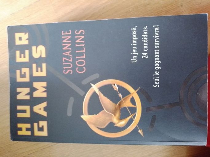 Hunger Games | Suzanne Collins