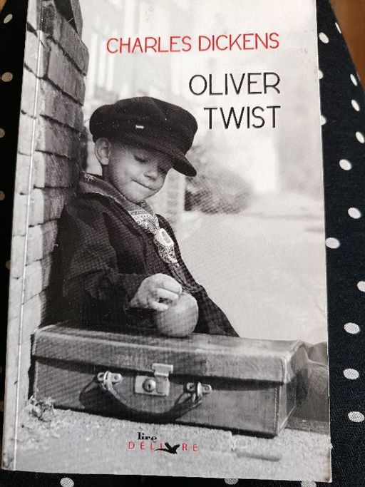 Oliver Twist | Charles Dickens