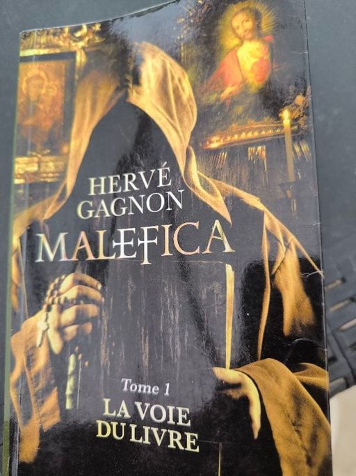 Malefica tome 1 la voixe du livre | Hervé gagnon