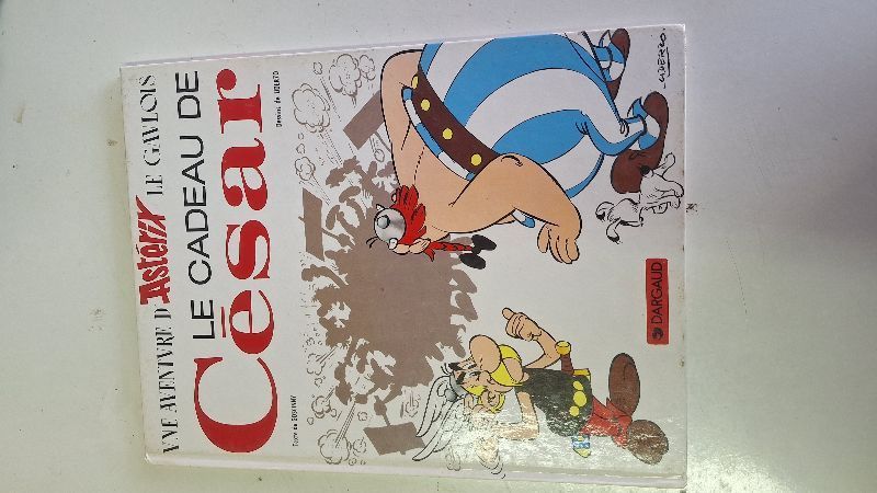 Asterix le cadeau de César | Uderzo