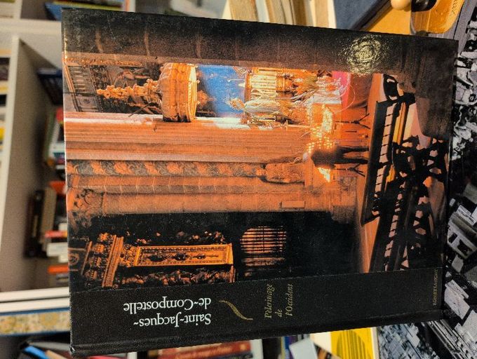 Pèlerinage en Occident Saint Jacques de Compostelle | Florian Rodari